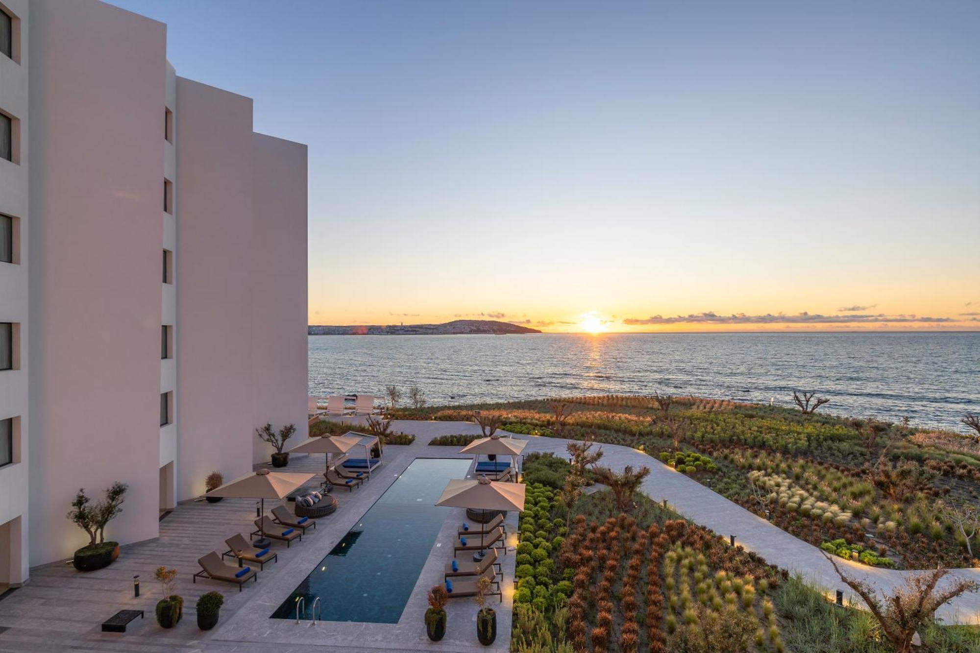 Idou Malabata Beach And Spa タンジェ エクステリア 写真